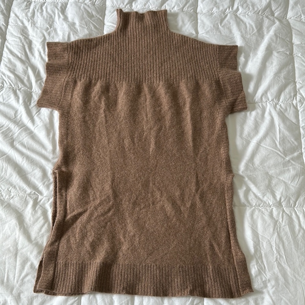 Cullen cashmere mock turtleneck cap sleeve tan sweater. Size S.